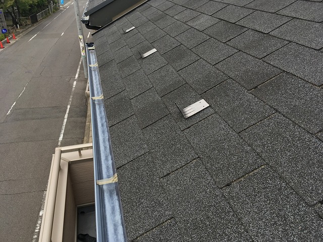 雪止め金物や雨樋の確認